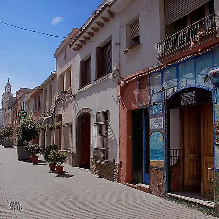 Romantisches Fischerhaus Am Meer, 200 M Vom Strand, Barcelona Semesterbostad *